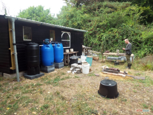 visitors to the clay workshop